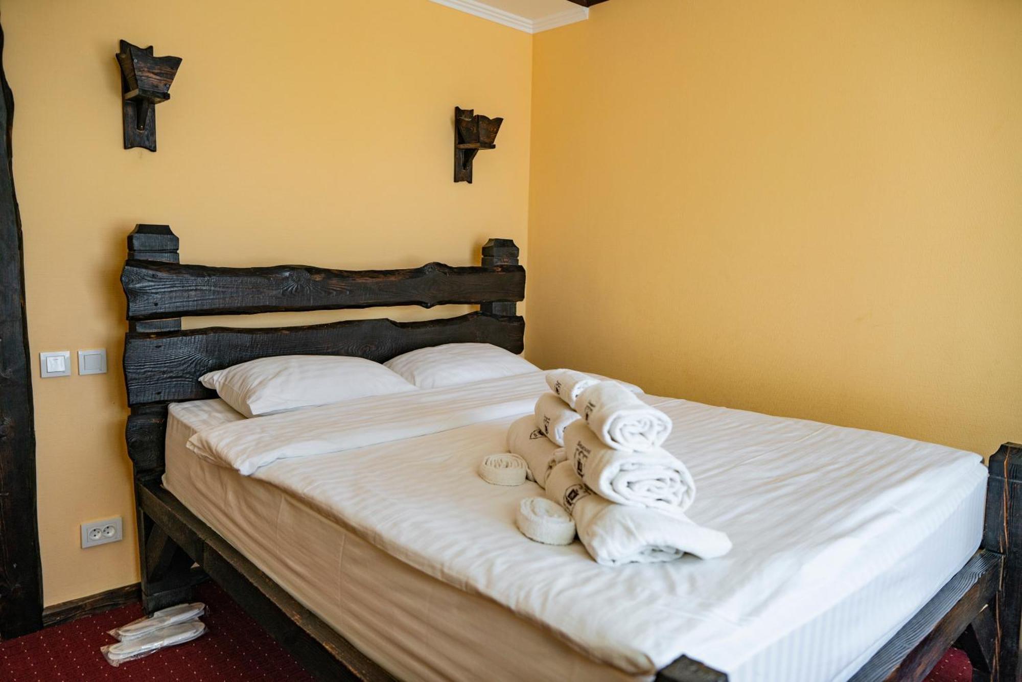 Dniprovskiy Dvir Stari Kodaky Kamer foto